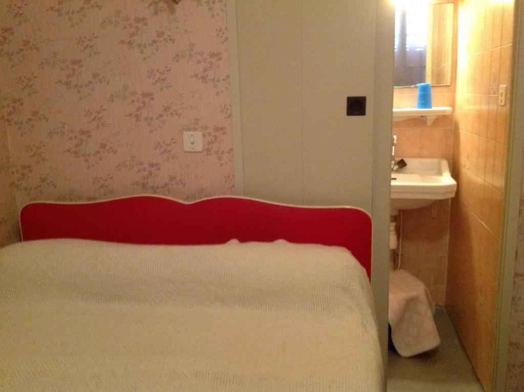 Hotel Maria Lourdes Oda fotoğraf
